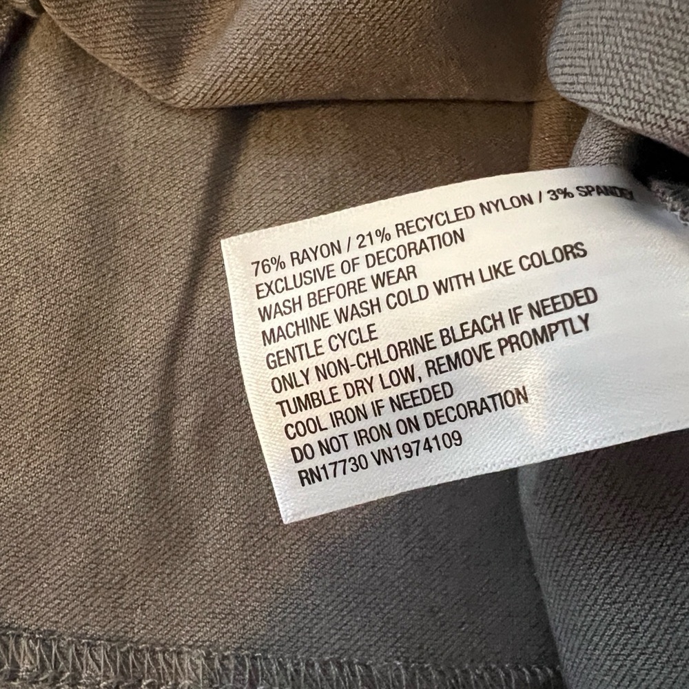 Gray Mini Skirt - Picture 5 of 5